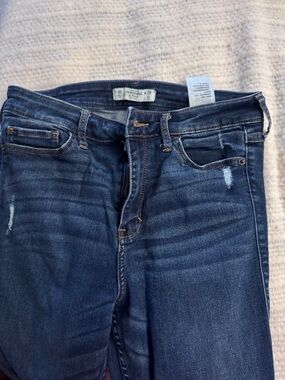 Abercrombie & Fitch Women's Indigo Skinny Jeans